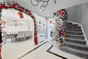 [Address not provided], Great Neck, NY 11023 - Photo 8