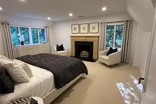 9 Beacon Hill Rd, Port Washington, NY 11050 - Photo 2