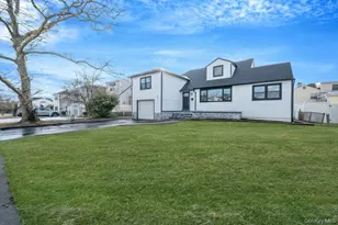 233 Harrison Ave, Island Park, NY 11558 - Photo 2