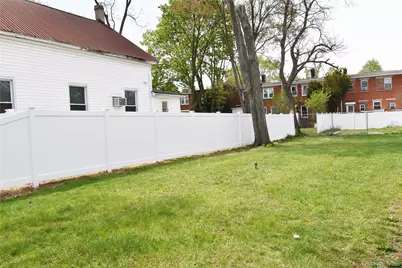 34 S Front Street, Farmingdale, NY 11735 - Photo 4
