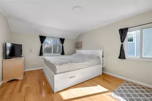 34 Roxbury Rd, Port Washington, NY 11050 - Photo 14