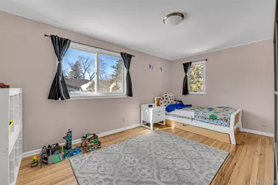 34 Roxbury Road, Port Washington, NY 11050 - Photo 10