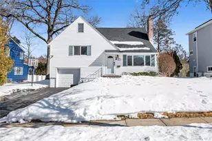 34 Roxbury Rd, Port Washington, NY 11050 - Photo 1