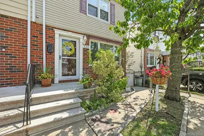 238 Swinton Avenue, Bronx, NY 10465 - Photo 2