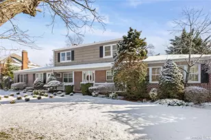 467 Hempstead Ave, Rockville Centre, NY 11570 - Photo 4