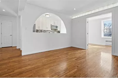 7510 Yellowstone Boulevard #5F, Rego Park, NY 11374 - Photo 4