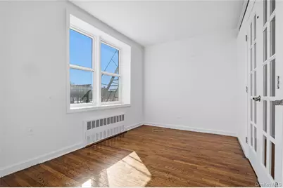 7510 Yellowstone Boulevard #5F, Rego Park, NY 11374 - Photo 10