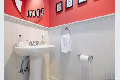 1020 Ruch Lane, Southold, NY 11971 - Photo 8