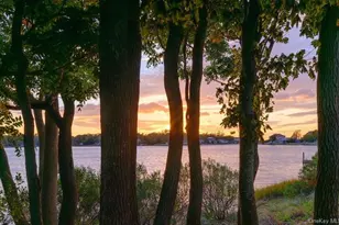 1020 Ruch Ln, Southold, NY 11971 - Photo 22