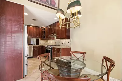 67 Paddington Circle, Smithtown, NY 11787 - Photo 10