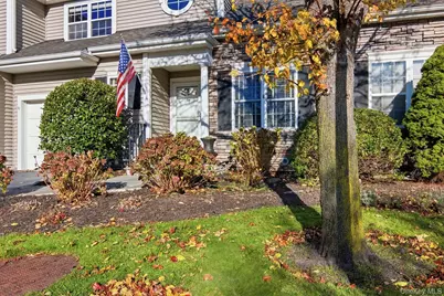 67 Paddington Circle, Smithtown, NY 11787 - Photo 36