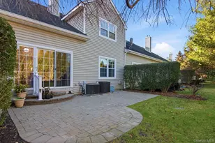 67 Paddington Cir, Smithtown, NY 11787 - Photo 30