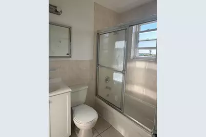 4038 194th Street #3B, Flushing, NY 11358 - Photo 4