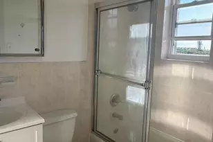 40-38 194th St, Flushing, NY 11358 - Photo 4