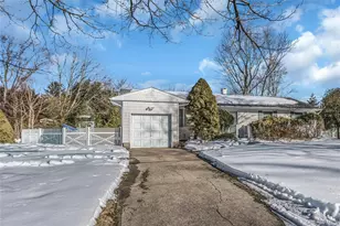 59 Charm City Dr, Port Jefferson Station, NY 11776 - Photo 2