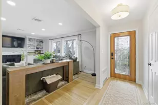 105 Reeve Rd, Rockville Centre, NY 11570 - Photo 6