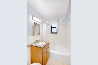 22424 Union Turnpike #2O, Oakland Gardens, NY 11364 - Photo 14