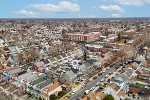 104-15 202nd St, Hollis, NY 11412 - Photo 12