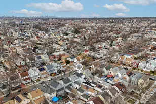 104-15 202nd St, Hollis, NY 11412 - Photo 10