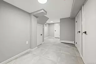 104-15 202nd St, Hollis, NY 11412 - Photo 38