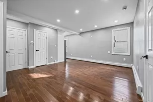 104-15 202nd St, Hollis, NY 11412 - Photo 18