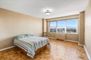 17-85 215th St, Bayside, NY 11360 - Photo 16