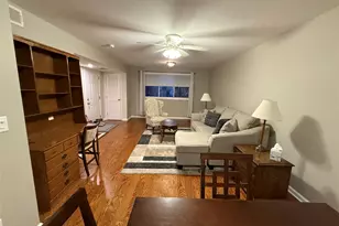 1008 McIntosh Pl, Newburgh, NY 12550 - Photo 2