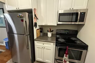 1008 McIntosh Pl, Newburgh, NY 12550 - Photo 8