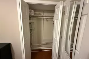 1008 McIntosh Pl, Newburgh, NY 12550 - Photo 16