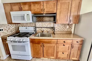 7 Colonial Rd, Beacon, NY 12508 - Photo 6