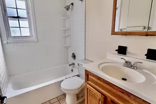 7 Colonial Rd, Beacon, NY 12508 - Photo 10