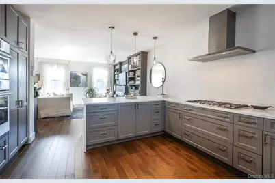 314 Warren Street, Hudson, NY 12534 - Photo 18