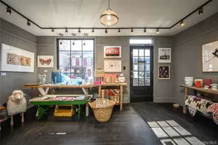 314 Warren St, Hudson, NY 12534 - Photo 32