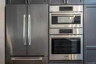 314 Warren St, Hudson, NY 12534 - Photo 16