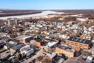 314 Warren St, Hudson, NY 12534 - Photo 2