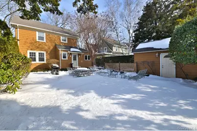 68 Hudson Road, Floral Park, NY 11001 - Photo 24