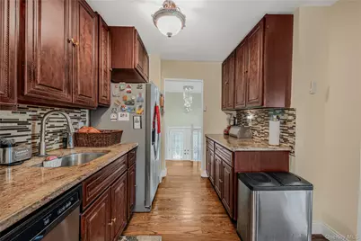 1008 Wood Park Drive, Baldwin, NY 11510 - Photo 14