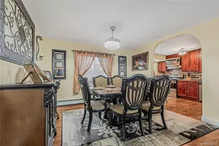 1008 Wood Park Dr, Baldwin, NY 11510 - Photo 10