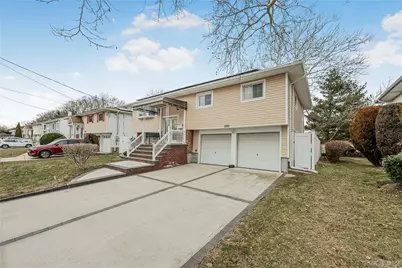 1008 Wood Park Drive, Baldwin, NY 11510 - Photo 2