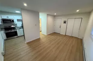 98 E Market St, Hyde Park, NY 12538 - Photo 4