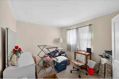 175 Main Avenue, Mastic, NY 11950 - Photo 8