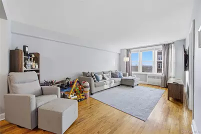 21 Fairview Avenue #426, Tuckahoe, NY 10707 - Photo 4