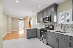 25-16 Curtis St, East Elmhurst, NY 11369 - Photo 4