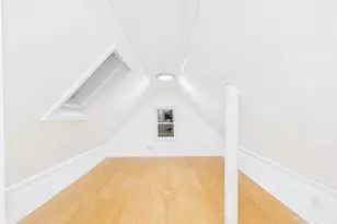 25-16 Curtis St, East Elmhurst, NY 11369 - Photo 28