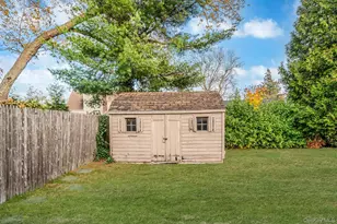 4 Sibley Pl, Huntington Station, NY 11746 - Photo 30