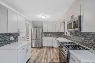 4 Sibley Pl, Huntington Station, NY 11746 - Photo 16