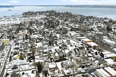 152 Tier Street #206B, Bronx, NY 10464 - Photo 42