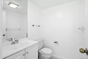 152 Tier St, Bronx, NY 10464 - Photo 12