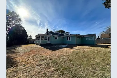 5 Pine Street, Hampton Bays, NY 11946 - Photo 12