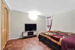 134-31 229th St, Springfield Gardens, NY 11413 - Photo 20